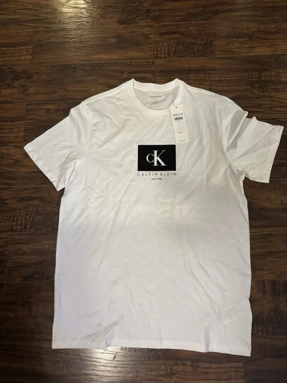 CALVIN KLEIN men’s white crew neck short sleeve T-shirt Sz:M